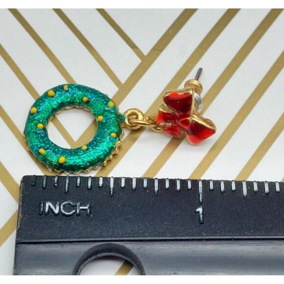 Cute Lot of 3 CHRISTMAS Earrings Dangle Ornament Holly Studs and Wreaths & Bows - Picture 9 of 10
